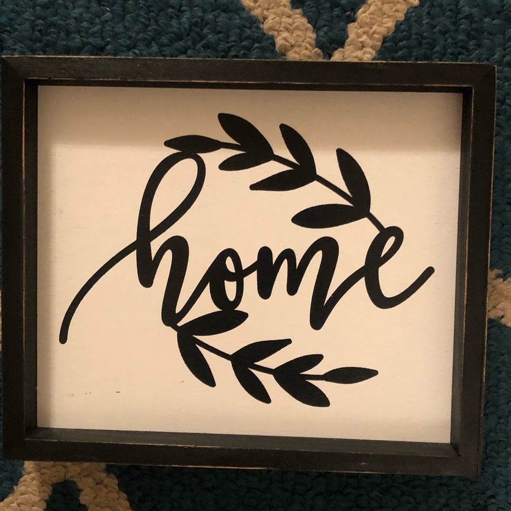 💛4/20 sale if you bundle Home decor like new